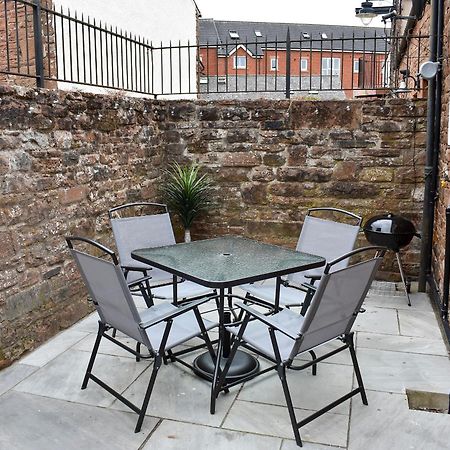 Villa Castlegate Penrith Exterior foto
